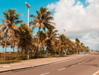 rua da orla de atalaia em aracaju