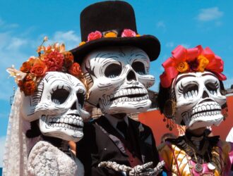 dia de muertos desfile ciudad de mexico catrinas calaveras