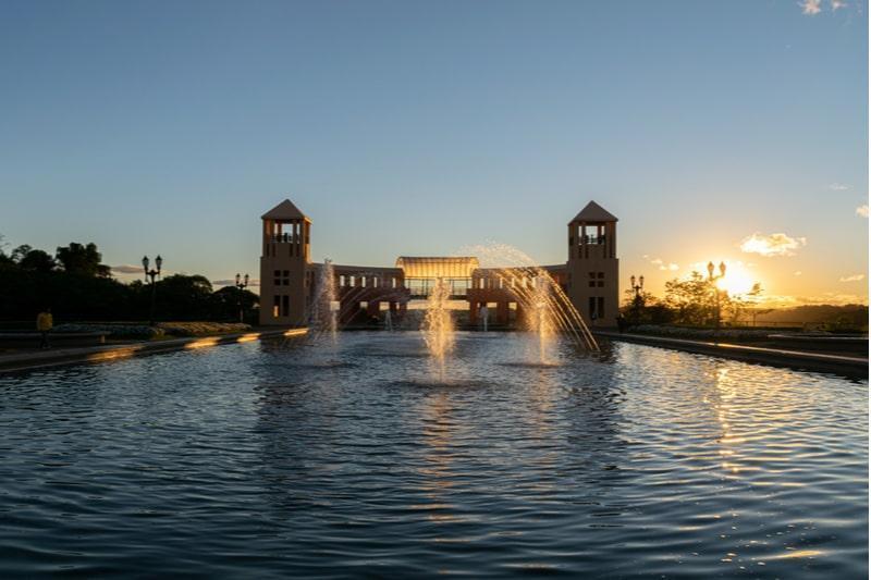 por do sol no parque tanguá em curitiba