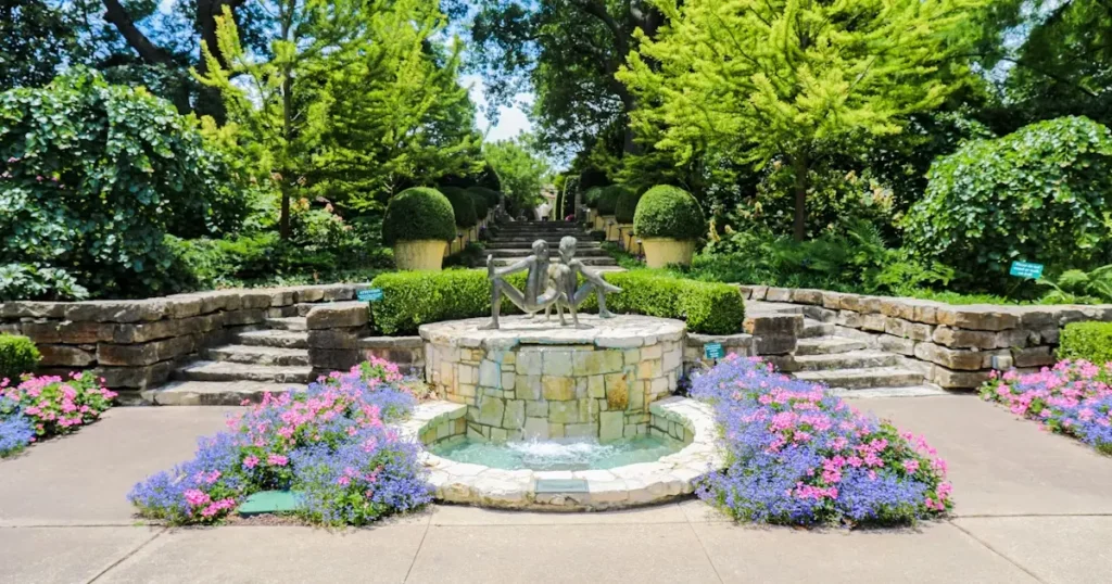 Foto del Jardín y Arboreto de Dallas, una de las mejores cosas que hacer en Dallas.