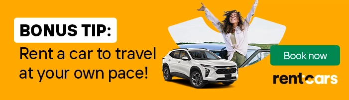 Banner with extra tip text: compare prices and rent a car in one place with a link that takes you to Rentcars car rental website.